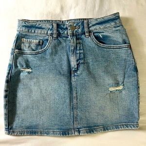 Garage XS denim skirt gently worn